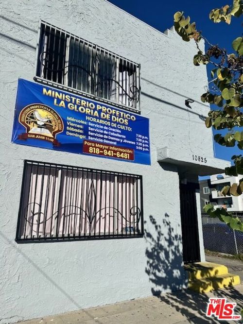 10825 Magnolia Blvd, North Hollywood, CA, 91601-3922 | Card Image