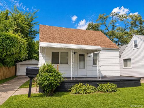 23743 Lorraine Ave, Warren, MI, 48089-1737 | Card Image