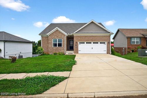 224 Oak Ridge Dr, Frankfort, KY, 40601-6589 | Card Image