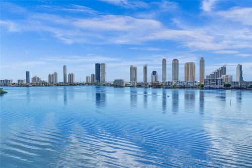 apt-1106-3000 Island Blvd, Aventura, FL, 33160-5600 | Card Image
