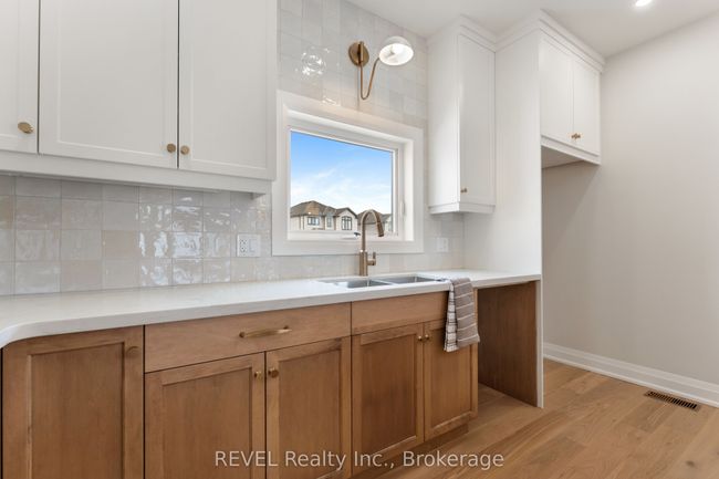 1 Elvira Way, House other with 4 bedrooms, 3 bathrooms and 4 parking in Thorold ON | Image 15