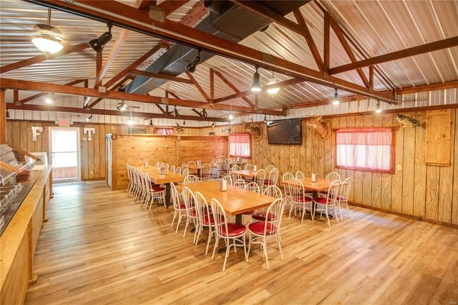 15875 Shipman Rd, Home with 0 bedrooms, 0 bathrooms and null parking in Carlinville IL | Image 14