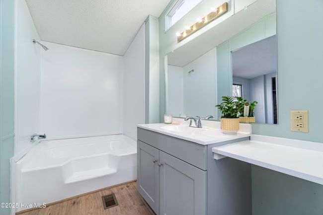484 Gales Creek Rd, House other with 2 bedrooms, 2 bathrooms and null parking in Newport NC | Image 13