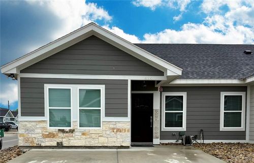 434 4 1/2 St, La Joya, TX, 78560 | Card Image