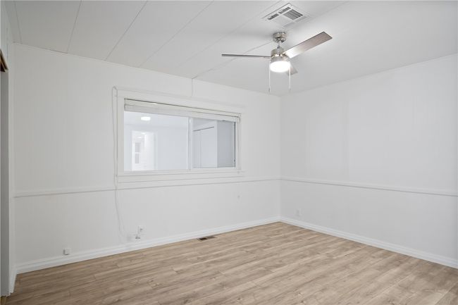 Master Bedroom | Image 35