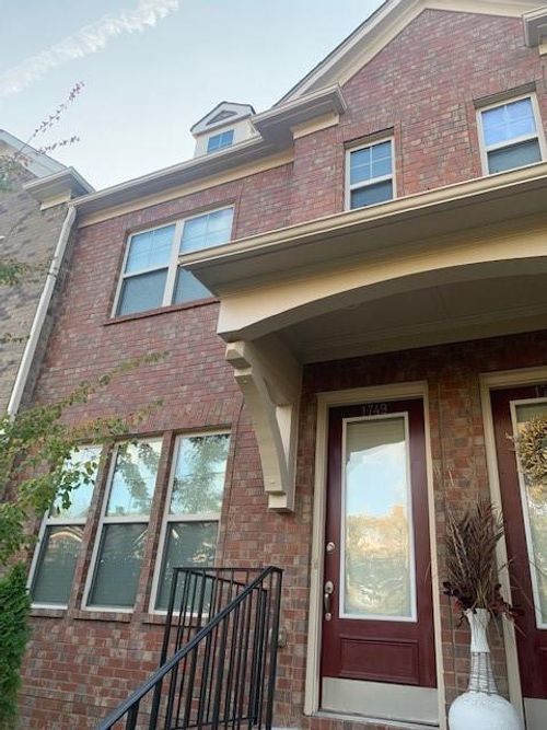 1749 Breyerton Dr Ne, Atlanta, GA, 30329-4712 | Card Image