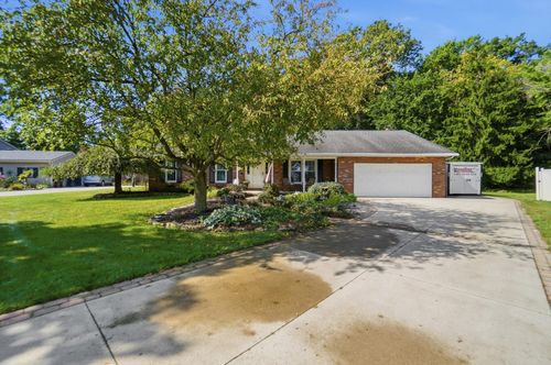 2507 Debbie Dr, Lima, OH, 45807-1216 | Card Image