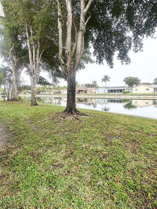 APT-108 - 9330 Lime Bay Blvd, Condo with 2 bedrooms, 2 bathrooms and null parking in Tamarac FL | Image 18