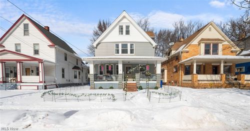 4002 Carlyle Ave, Cleveland, OH, 44109-1308 | Card Image