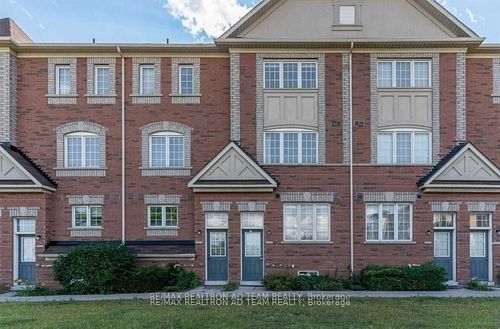 23 Cooperage Lane, Ajax, ON, L1S0E8 | Card Image