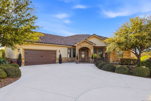 138 Private Road 4703, Castroville, TX, 78009-2843 | Card Image