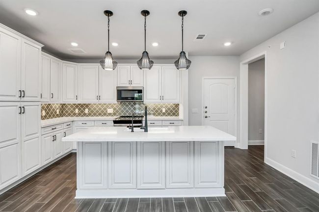 APT-3405 - 6804 Westview Dr, Condo with 2 bedrooms, 2 bathrooms and 1 parking in Houston TX | Image 6