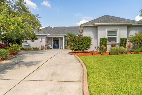 1035 Quail Ct Sw, Vero Beach, FL, 32968-5842 | Card Image