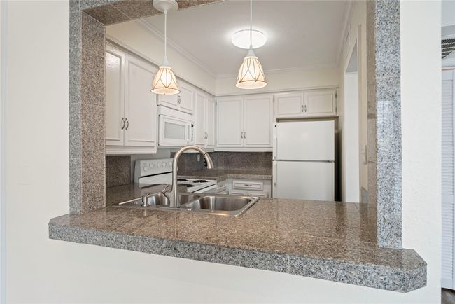 APT-261 - 5881 Preston View Blvd, Condo with 1 bedrooms, 1 bathrooms and null parking in Dallas TX | Image 9