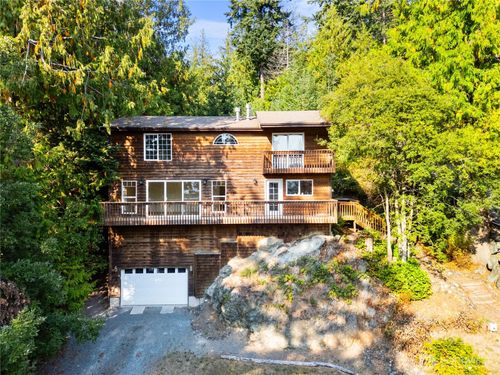 7604 Holiday Blvd, Anacortes, WA, 98221-9090 | Card Image