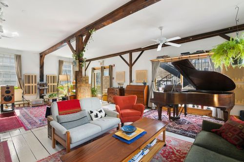 2-116 Birge St, Brattleboro, VT, 05301-5599 | Card Image