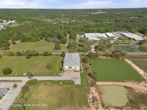 7980 Southern Pines Dr, BROOKSVILLE, FL, 34601-5595 | Card Image