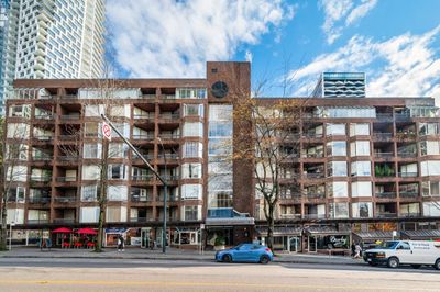 213 - 1330 Burrard St, Condo with 0 bedrooms, 1 bathrooms and null parking in Vancouver BC | Image 1