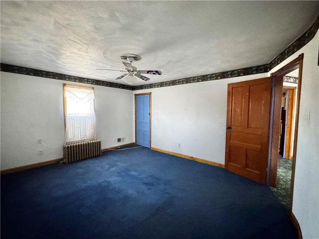 211 Stephens St, House other with 4 bedrooms, 4 bathrooms and 3 parking in Vanderbilt PA | Image 36