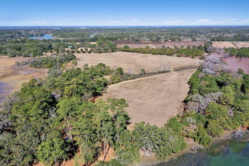 1824 Back Forty Rd, Wadmalaw Island, SC, 29487-7097 | Card Image