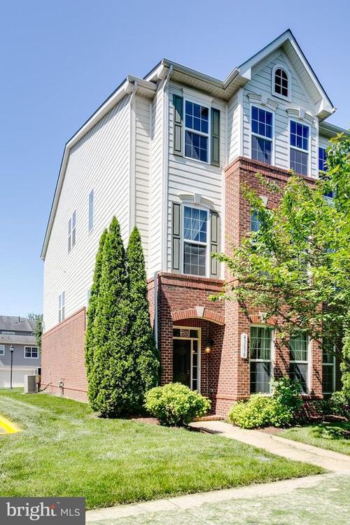 43698 Chicacoan Creek Sq, LEESBURG, VA, 20176-6544 | Card Image