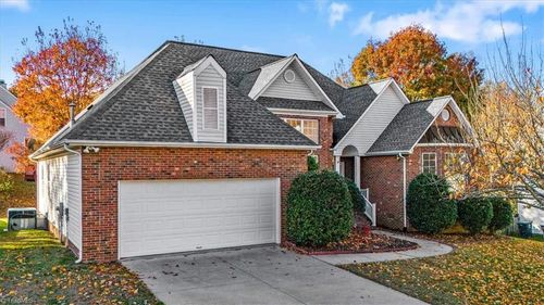 4603 Laurel Run Dr, Greensboro, NC, 27410-9716 | Card Image