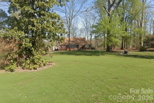 1131 Christopher Cir, Rock Hill, SC, 29730-4814 | Card Image