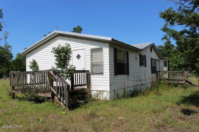 5929 Nichols Rd, House other with 3 bedrooms, 2 bathrooms and null parking in Bascom FL | Image 8