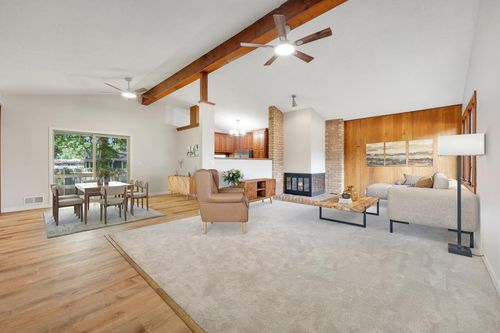 122 Craig Way Ne, Fridley, MN, 55432-3009 | Card Image