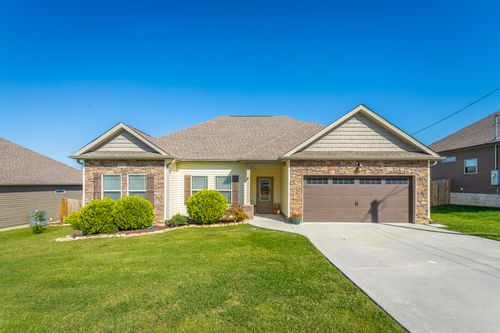 351 Franklin Cir, Fort Oglethorpe, GA, 30742-4262 | Card Image