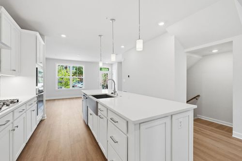 756 S Greenbrier Street, ARLINGTON, VA, 22204 | Card Image