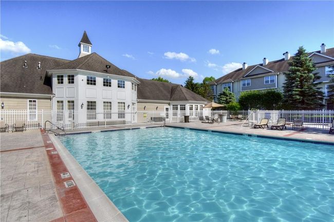 15 High Ridge Ln, Condo with 2 bedrooms, 3 bathrooms and null parking in Middletown NY | Image 28