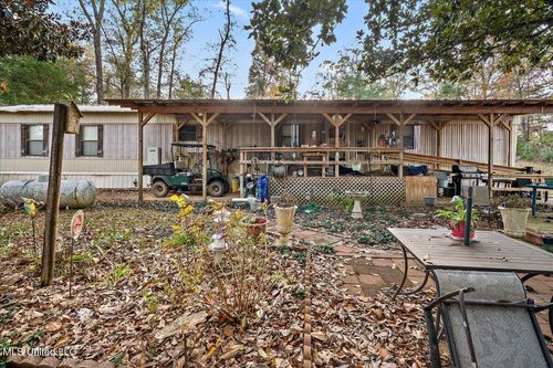 1010 Scr 13, Bay Springs, MS, 39422-8100 | Card Image