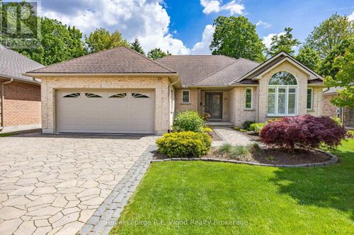 36 Woodland Cres, Tillsonburg, ON, N4G5R5 | Card Image