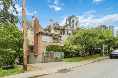 106-5568 Barker Ave, Burnaby, BC, V5H2N9 | Card Image
