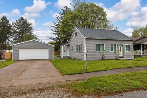 904 Potomac Ave, Erie, PA, 16505-3431 | Card Image