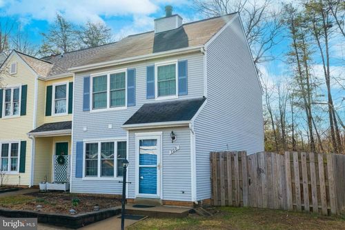 100 Heritage Commons Dr, FREDERICKSBURG, VA, 22405-1469 | Card Image
