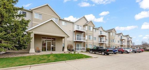106-3401 28th St S, Fargo, ND, 58104-5170 | Card Image