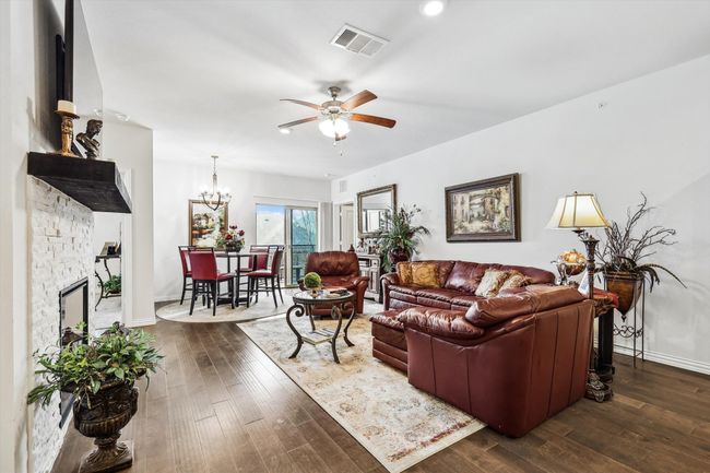 APT-5205 - 651 N Watters Rd, Condo with 2 bedrooms, 2 bathrooms and null parking in Allen TX | Image 6
