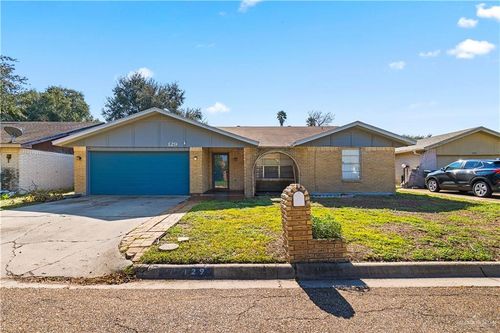 129 W Spencer Ct, Harlingen, TX, 78550-3810 | Card Image