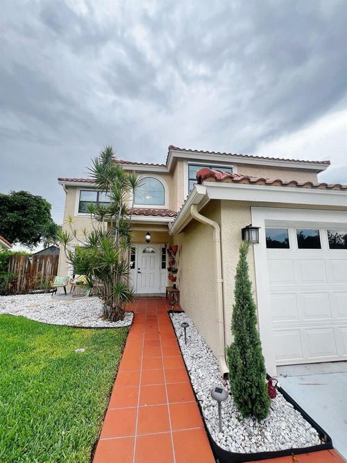 9775 Arbor Meadow Dr, Boynton Beach, FL, 33437-3602 | Card Image