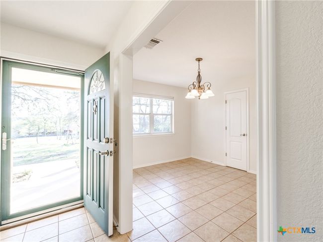 860 Brookside Dr, House other with 3 bedrooms, 2 bathrooms and null parking in Spring Branch TX | Image 4