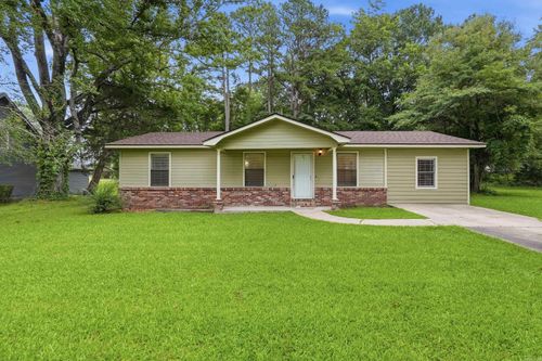 1613 N James St, Jacksonville, AR, 72076-3129 | Card Image