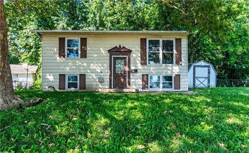 1905 Queen Mary Ct, Decatur, IL, 62526-2095 | Card Image
