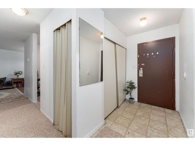 201 - 2620 Mill Woods Rd East Nw, Condo with 2 bedrooms, 1 bathrooms and null parking in Edmonton AB | Image 3