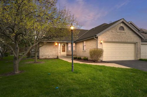 a-1909 Springbrook N, Waukesha, WI, 53186 | Card Image