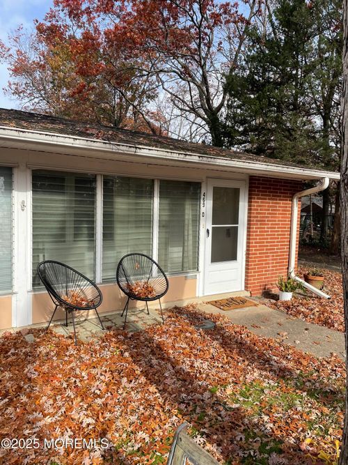 469 Thornbury Ct, Lakewood, NJ, 08701-7844 | Card Image