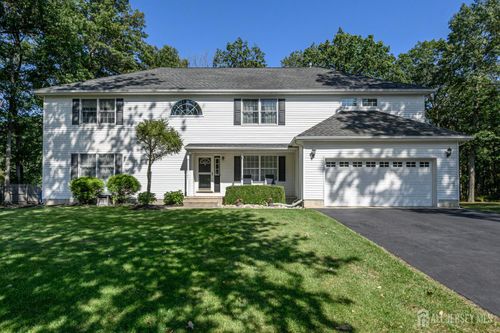 3 Teri Ct, Jackson, NJ, 08527-4544 | Card Image