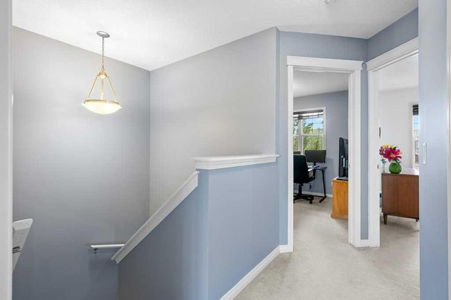 117 Chaparral Valley Gdns Se, Townhouse with 3 bedrooms, 3 bathrooms and 2 parking in Calgary AB | Image 22