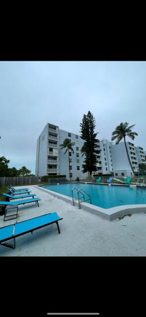 apt-205-3312 Northside Dr, Key West, FL, 33040-4139 | Card Image
